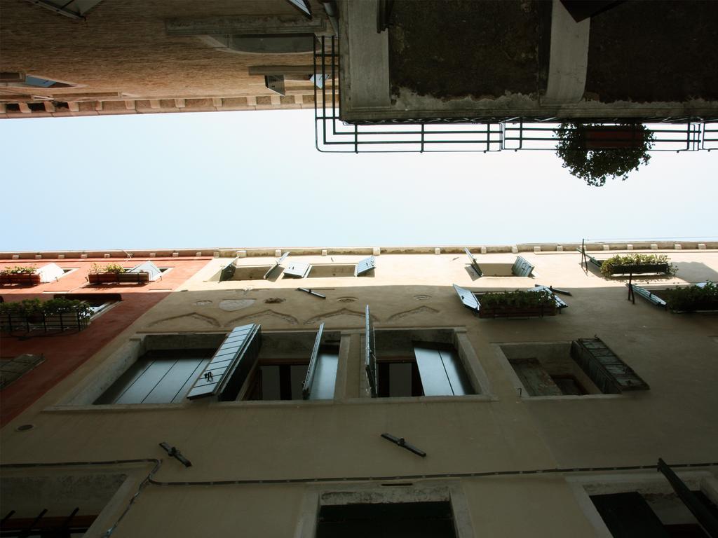 Polo'S Treasures Apartment Venesia Bagian luar foto