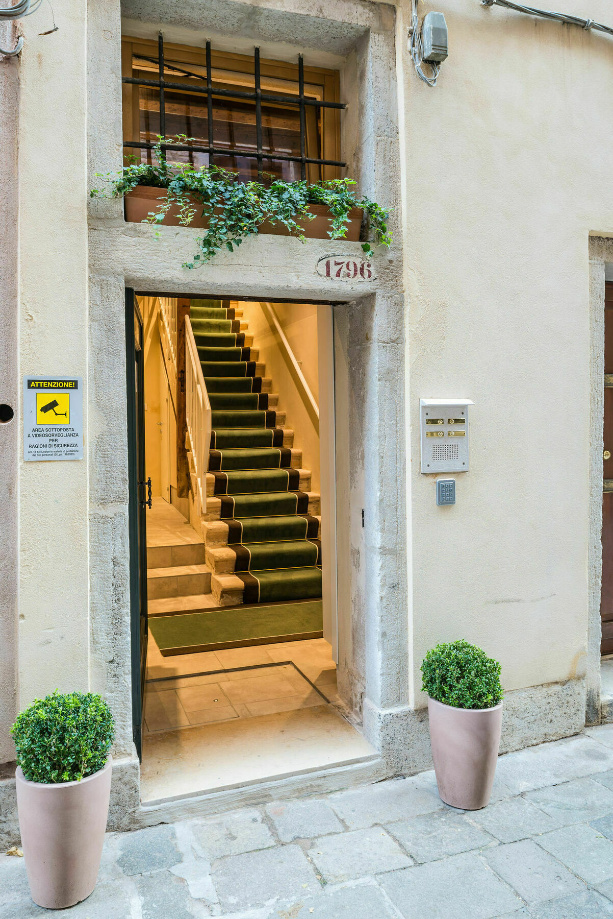 Polo'S Treasures Apartment Venesia Bagian luar foto